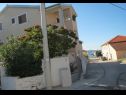Apartementen Ena - near marina "Kornati": A1(4), A2(2) Biograd - Riviera Biograd  - huis