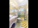 Apartementen Azure Sea A1(2+2) Baai Makarac (Milna) - Eiland Brac  - Appartement - A1(2+2): badkamer met toilet