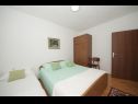 Apartementen Sreca - 150m from the beach A1 - Zeleni(2), A2 - Zuti(2) Mirca - Eiland Brac  - Appartement - A1 - Zeleni(2): slaapkamer