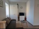 Apartementen Perica - 10 m from sea: A1(4) Postira - Eiland Brac  - Appartement - A1(4): woonkamer
