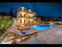 Vakantiehuizen Villa Gold - private pool & grill: H(12+4) Splitska - Eiland Brac  - Kroatië  - huis