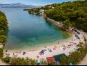 Vakantiehuizen Villa Gold - private pool & grill: H(12+4) Splitska - Eiland Brac  - Kroatië  - strand