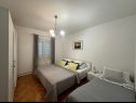 Apartementen Marija - 70m from sea: A1(5), A2(3) Supetar - Eiland Brac  - Appartement - A1(5): slaapkamer