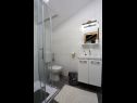 Apartementen Aldica - 300 m from sea: A1(6) Supetar - Eiland Brac  - Appartement - A1(6): badkamer met toilet