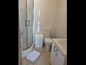 Apartementen Smilja - great location: A1(6+1) Gornji-Pašike, A2(4+1) Donji-Pašike Supetar - Eiland Brac  - Appartement - A2(4+1) Donji-Pašike: badkamer met toilet