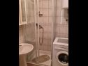 Apartementen Lado - free parking: A1(4+2) Supetar - Eiland Brac  - Appartement - A1(4+2): badkamer met toilet