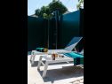Apartementen L&R - with pool: A1(4) Supetar - Eiland Brac  - detail
