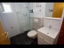 Apartementen Mato - with parking : A1(2), A2(2+2), A3(2+2), A4(4), A5(4+1) Sutivan - Eiland Brac  - Appartement - A5(4+1): badkamer met toilet