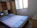 Apartementen Goran - sea view : A1(4+1) Okrug Donji - Eiland Ciovo  - Appartement - A1(4+1): slaapkamer