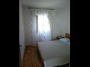 Apartementen Marija - parking: A1(2+2) Okrug Gornji - Eiland Ciovo  - Appartement - A1(2+2): slaapkamer