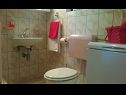 Vakantiehuizen Filip - comfortable: H(6+2) Okrug Gornji - Eiland Ciovo  - Kroatië  - H(6+2): badkamer met toilet