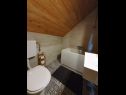 Vakantiehuizen Laura - wooden house: H(4+2) Dreznica - Continentaal Kroatië - Kroatië  - H(4+2): badkamer met toilet