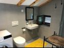 Apartementen Luki - great view: A1(2+1), A2(2+1) Merag - Eiland Cres  - Appartement - A2(2+1): badkamer met toilet