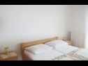 Apartementen Ivan A1 I kat(8), A2 II kat(8) Crikvenica - Riviera Crikvenica  - Appartement - A1 I kat(8): slaapkamer