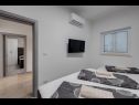 Apartementen Miro SA1(2), SA3(2), A2 Maisonette(2+2), A4(6+2), A5(6+2)  Crikvenica - Riviera Crikvenica  - Appartement - A4(6+2): slaapkamer