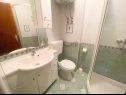 Apartementen Ani - 10 M from the sea SA1 zeleni(2+1), SA2 žuti(2+1) Jadranovo - Riviera Crikvenica  - Studio-appartment - SA1 zeleni(2+1): badkamer met toilet