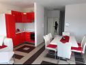 Apartementen Vis 1 B1(4+2) - silver Selce - Riviera Crikvenica  - Appartement - B1(4+2) - silver: keuken en eetkamer
