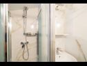 Apartementen en kamers Bari - 10 km from airport: A1(2), A2(2), R2(2), R3(2), R4(2) Kupari - Riviera Dubrovnik  - Kamer - R4(2): badkamer met toilet