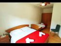 Apartementen Josef - seaview A2(3+2) crveni, A3(3+2) plavi Veli Rat - Eiland Dugi otok  - Appartement - A2(3+2) crveni: slaapkamer
