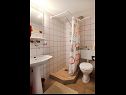 Apartementen Emily - 50m from beach; A1(2), A2(2), A3(2), A4(2), A5(4+1) Vrboska - Eiland Hvar  - Appartement - A5(4+1): badkamer met toilet