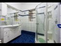 Apartementen Mila - in blue: A1(4+2), A2(5+1), A3(4+2) Banjole - Istrië  - Appartement - A2(5+1): badkamer met toilet