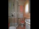 Apartementen Zdravko: A1(2+2), A2(2+2) Fazana - Istrië  - Appartement - A1(2+2): badkamer met toilet