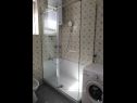 Apartementen Ljilja - nice garden: A1(4) Fazana - Istrië  - Appartement - A1(4): badkamer met toilet