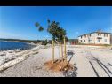 Apartementen Rajka - 20 m from beach: Rajka(4) Koromacno - Istrië  - huis