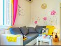Apartementen Rajka - 20 m from beach: Rajka(4) Koromacno - Istrië  - Appartement - Rajka(4): woonkamer