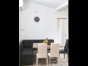 Apartementen Miro A1(5+1) Medulin - Istrië  - Appartement - A1(5+1): eetkamer