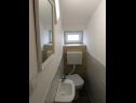 Vakantiehuizen Domen H(6) Medulin - Istrië  - Kroatië  - H(6): toilet