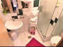 Apartementen Silvija - sweet apartments : SA1(2), SA2(2) Medulin - Istrië  - Studio-appartment - SA1(2): badkamer met toilet