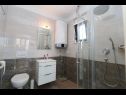 Apartementen Daci - with pool: A1(4) Medulin - Istrië  - Appartement - A1(4): badkamer met toilet