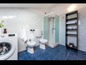  Marija - 500 m from beach: A1-Prvi kat (4), A2-Treći kat(4) Rovinj - Istrië  - Appartement - A2-Treći kat(4): badkamer met toilet