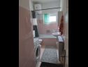 Apartementen Eli - 50m from the sea: A3(4) Umag - Istrië  - Appartement - A3(4): badkamer met toilet