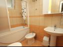 Apartementen Rud - 15 m from sea: A1(2+1), A2(2+1), A3(2+1) Lumbarda - Eiland Korcula  - Appartement - A1(2+1): badkamer met toilet