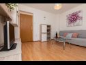 Apartementen Ivano A1(4+1) Vrbnik - Eiland Krk  - Appartement - A1(4+1): woonkamer