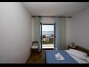 Apartementen Robert - sea view : A1(4+1), A2(4+2) Brela - Riviera Makarska  - Appartement - A2(4+2): slaapkamer