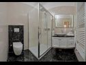 Apartementen Draga - 10 m from sea: A1(4+2), A2(2+2) Brela - Riviera Makarska  - Appartement - A2(2+2): badkamer met toilet