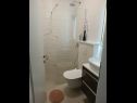 Apartementen Robert - sea view : A1(4+1), A2(4+2) Brela - Riviera Makarska  - Appartement - A1(4+1): badkamer met toilet