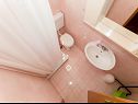 Apartementen Srzi - 200 m from sea: A1(7+1), SA2(2), A3(2+1) Makarska - Riviera Makarska  - Studio-appartment - SA2(2): badkamer met toilet
