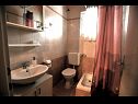  Virena - free grill: SA2(3), SA3(2+1) Makarska - Riviera Makarska  - Studio-appartment - SA2(3): badkamer met toilet