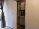 Apartementen Vela- 50 m from beach: SA1(2+1) Makarska - Riviera Makarska  - Studio-appartment - SA1(2+1): badkamer met toilet