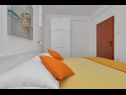 Apartementen Smi - 250 m from sea: A1 juzni(2+1), A2 sjeverni(2+1), A3(4) Makarska - Riviera Makarska  - Appartement - A3(4): slaapkamer