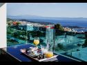 Apartementen Luxury - heated pool, sauna and gym: A1(2), A2(2), A3(4), A4(2), A5(4), A6(2) Makarska - Riviera Makarska  - Appartement - A5(4): uitzicht op zee