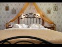 Vakantiehuizen Mirta - rustic villa: H(4+2) Podgora - Riviera Makarska  - Kroatië  - H(4+2): slaapkamer