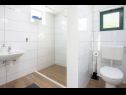 Vakantiehuizen Stipe - with pool : H(6+1) Rascane - Riviera Makarska  - Kroatië  - H(6+1): badkamer met toilet