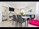 Apartementen Beti comfort - 300m from beach A1(3+1) Betina - Eiland Murter  - Appartement - A1(3+1): eetkamer