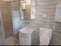 Apartementen Marica - 10m from sea: SA2(2), A3(2), SA5(2), SA6(2), SA7(2) Tisno - Eiland Murter  - Appartement - A3(2): badkamer met toilet
