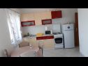 Apartementen Vana - sea view A1(2+2), A2(2+2) Lokva Rogoznica - Riviera Omis  - Appartement - A2(2+2): keuken en eetkamer